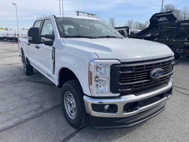 new 2025 Ford F-350 car, priced at $67,910
