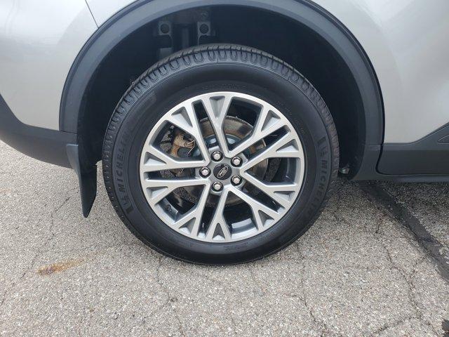 used 2022 Ford Escape car, priced at $21,500