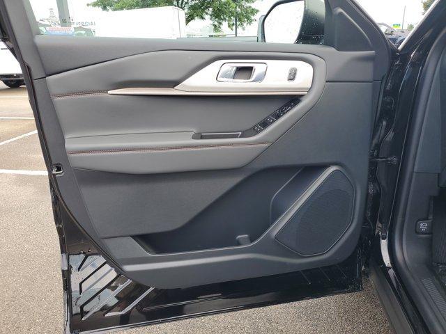 new 2025 Ford Explorer car, priced at $50,355