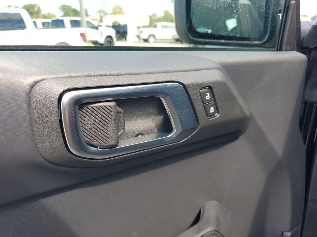 new 2025 Ford Bronco car, priced at $57,786