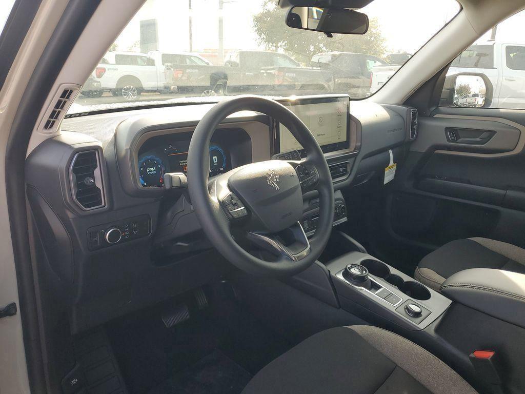 new 2025 Ford Bronco Sport car, priced at $29,401