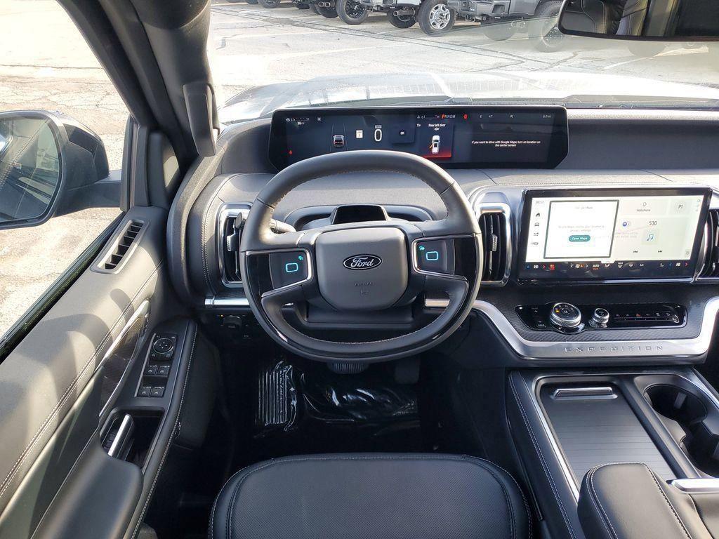 new 2025 Ford Expedition Max car