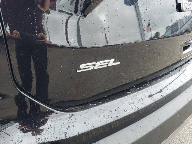 used 2024 Ford Edge car, priced at $26,500