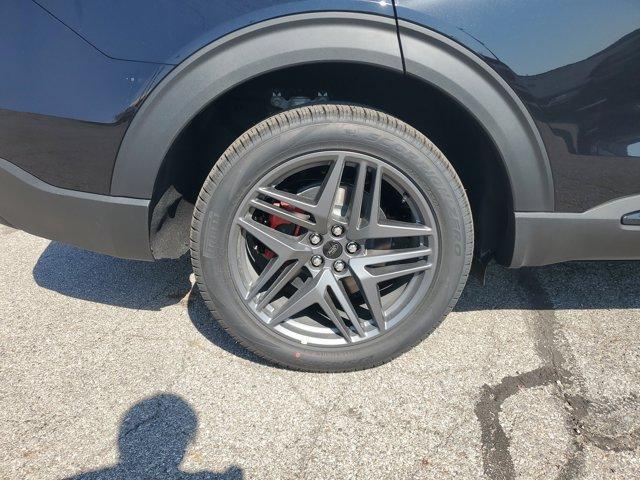 new 2025 Ford Explorer car
