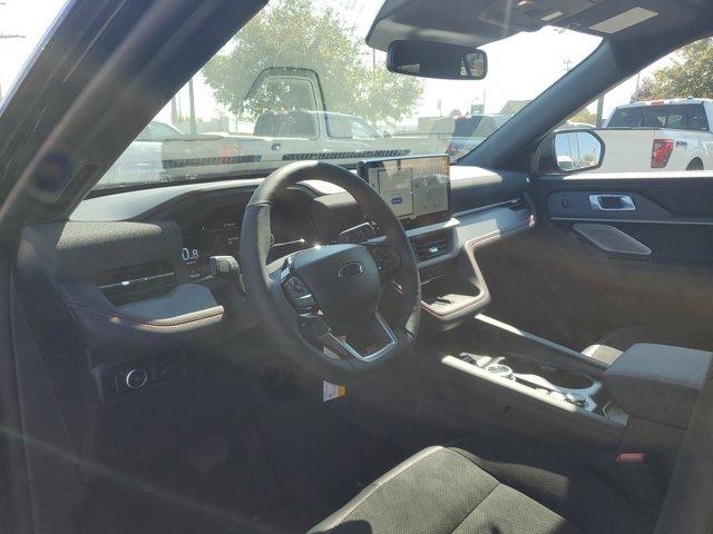 new 2025 Ford Explorer car
