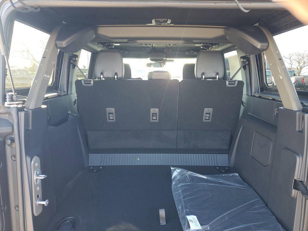 new 2025 Ford Bronco car