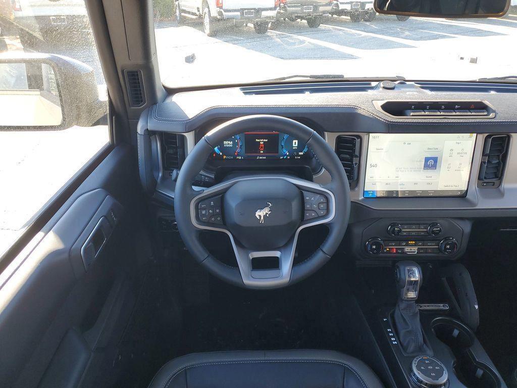 new 2025 Ford Bronco car