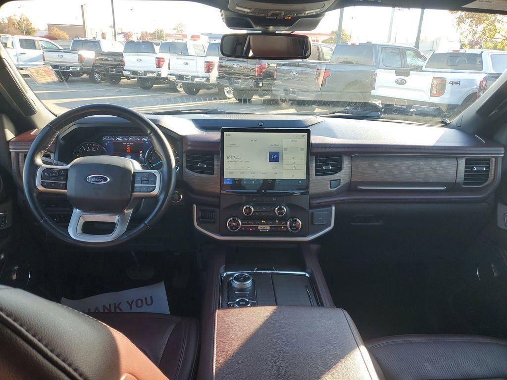 used 2023 Ford Expedition car, priced at $37,446