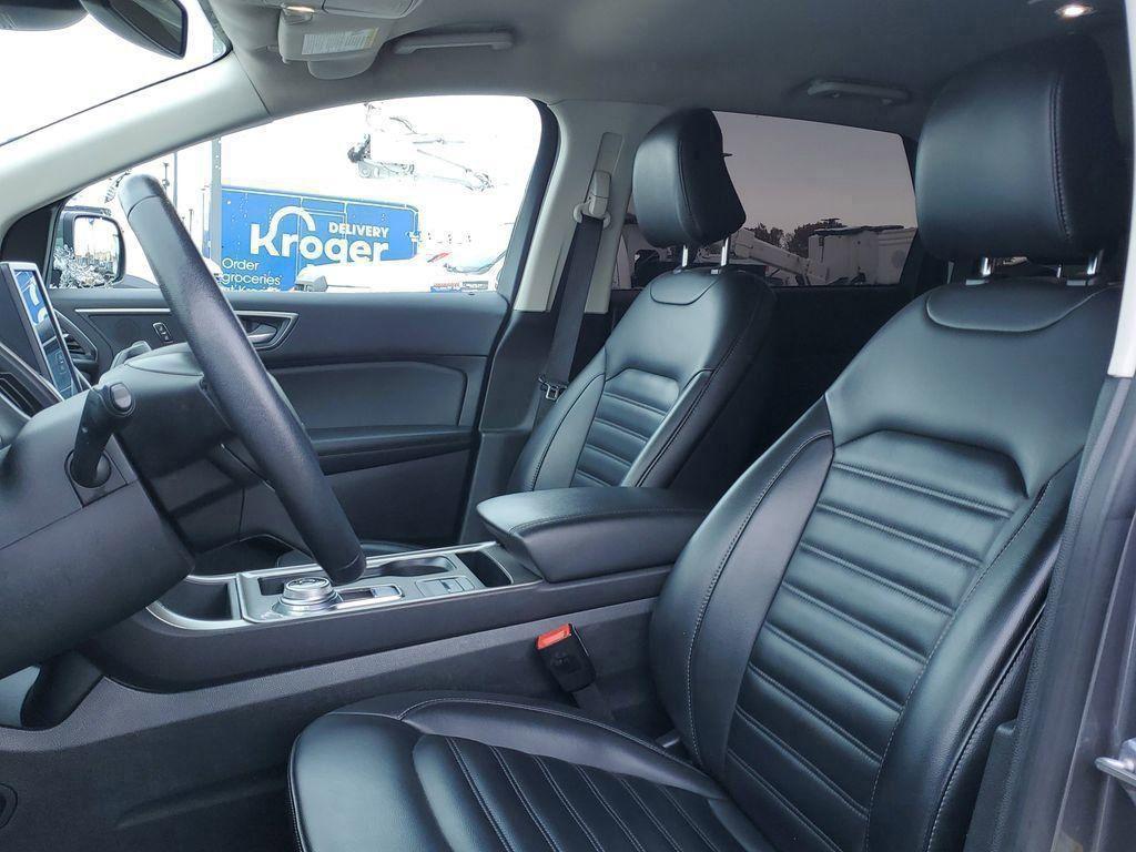 used 2024 Ford Edge car, priced at $20,355