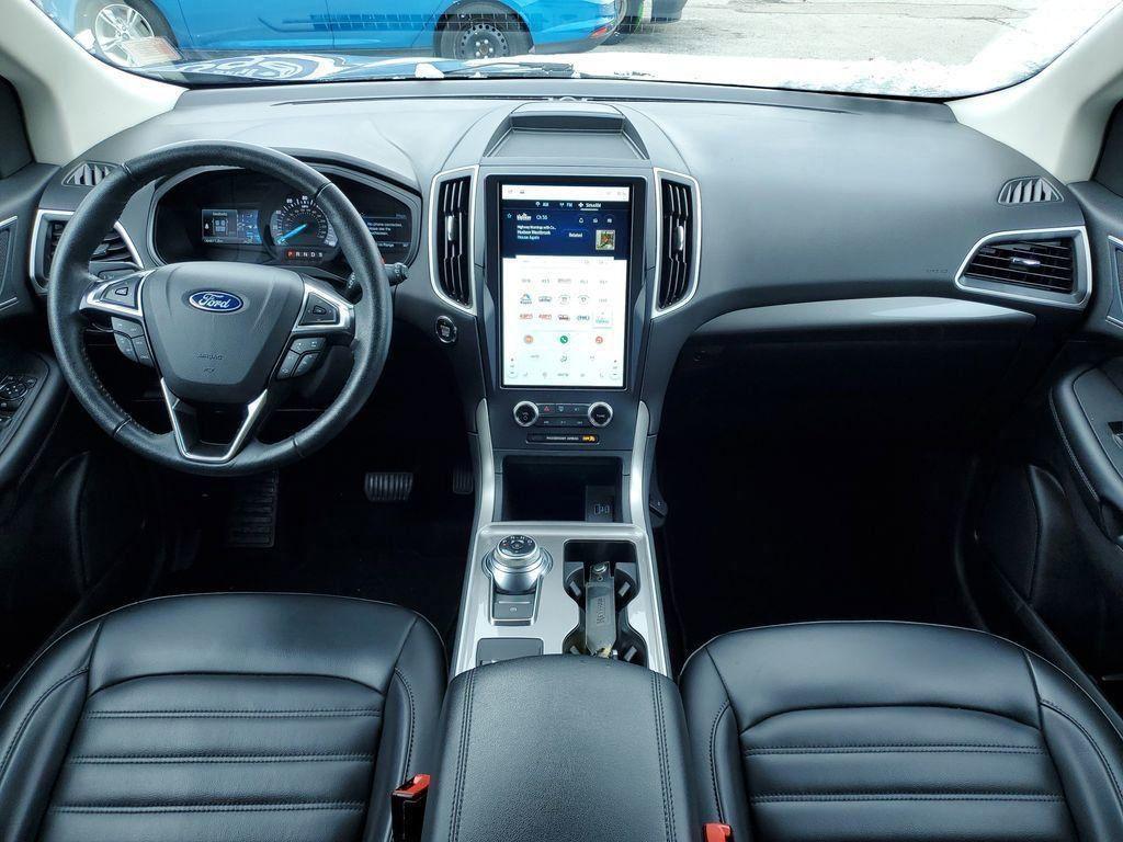 used 2024 Ford Edge car, priced at $20,355