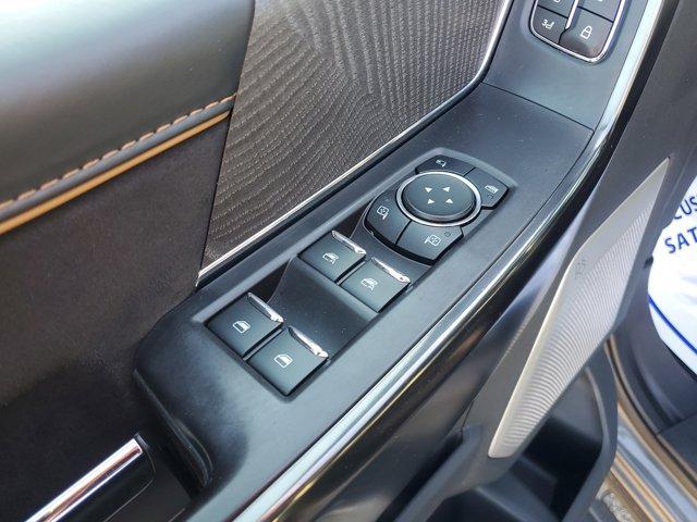 used 2021 Ford F-150 car, priced at $38,900