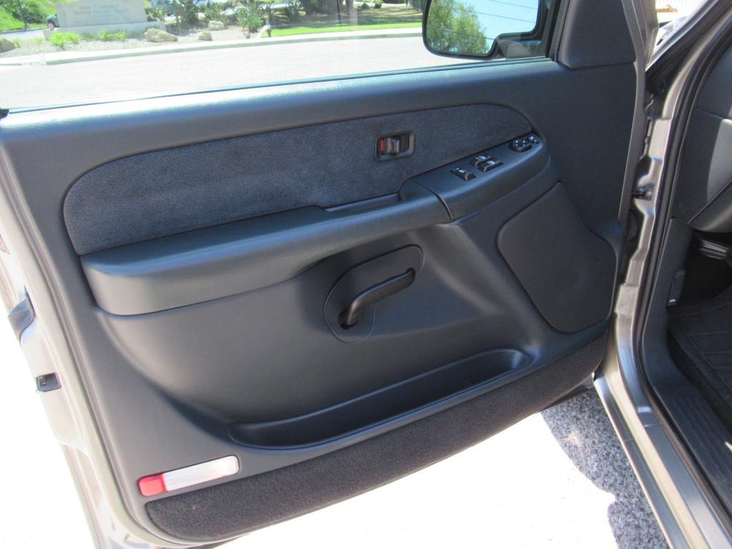 used 2001 Chevrolet Silverado 1500 car, priced at $15,900