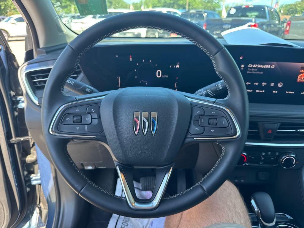 new 2024 Buick Encore GX car, priced at $23,785