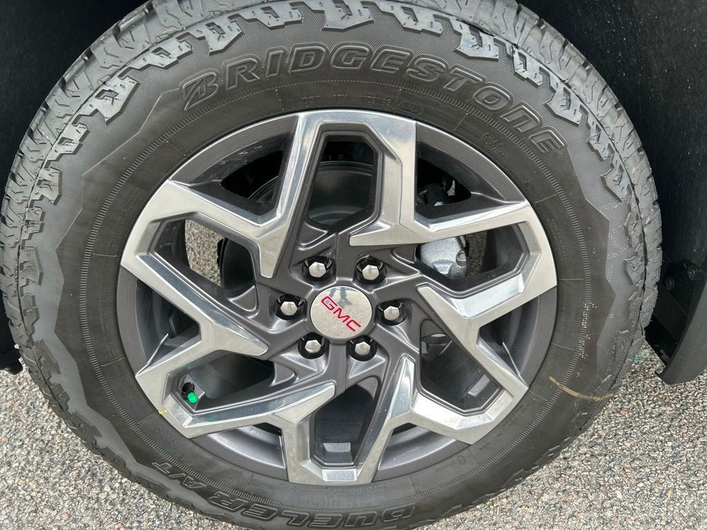 new 2025 GMC Sierra 1500 car, priced at $61,080