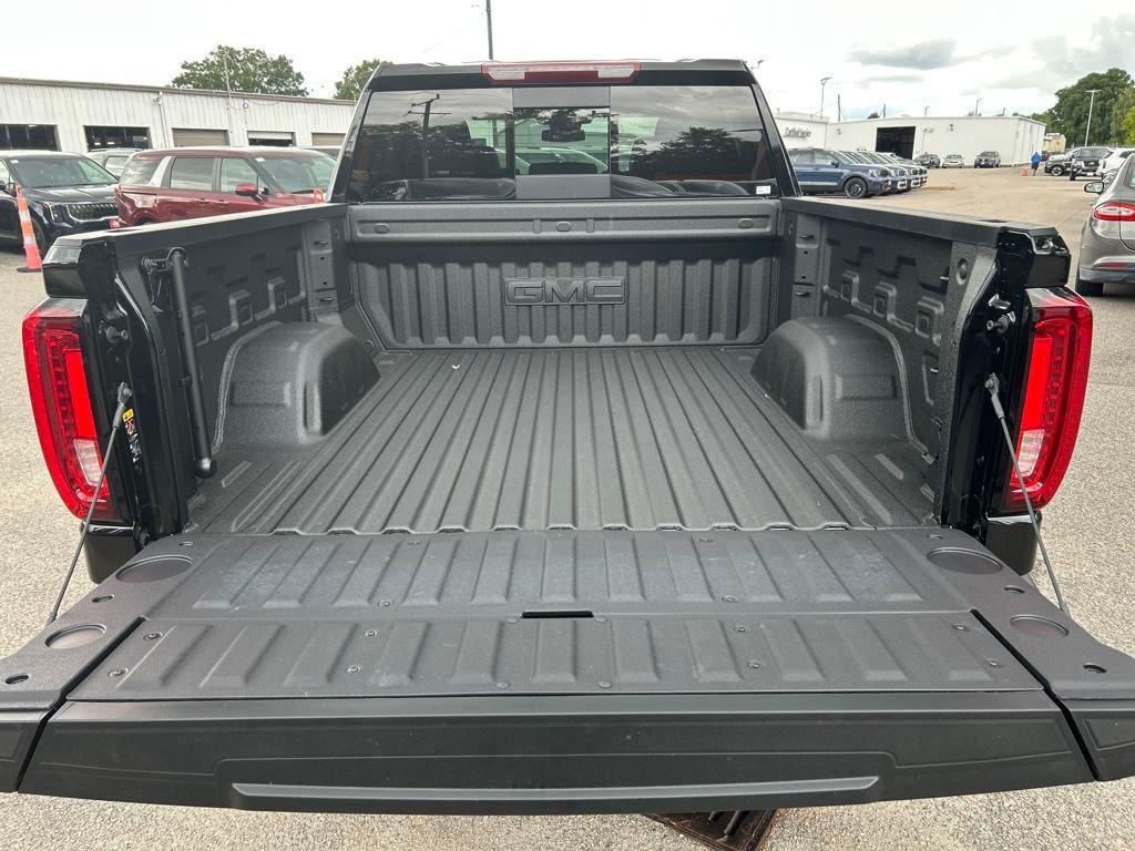 new 2025 GMC Sierra 1500 car, priced at $61,080