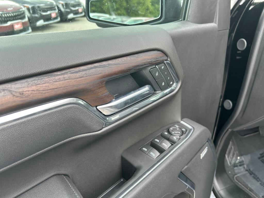 new 2025 GMC Sierra 1500 car, priced at $61,080