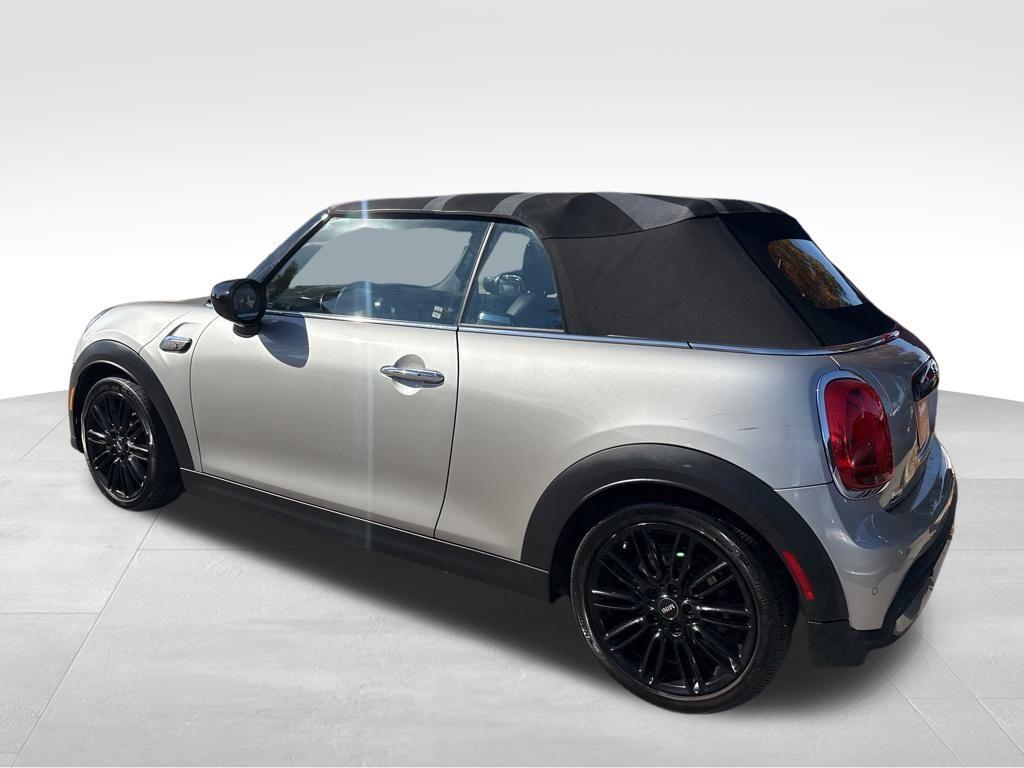 used 2024 MINI Convertible car, priced at $31,995
