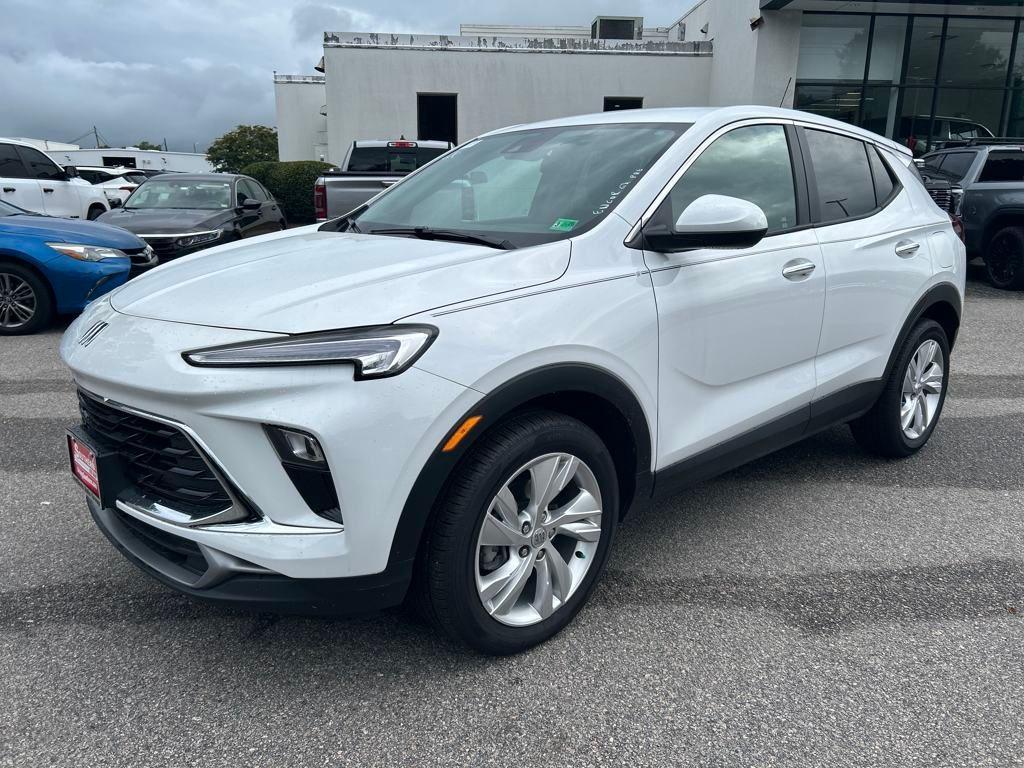 new 2025 Buick Encore GX car, priced at $24,690