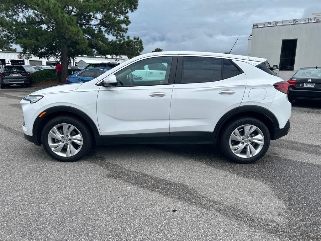 new 2025 Buick Encore GX car, priced at $24,690