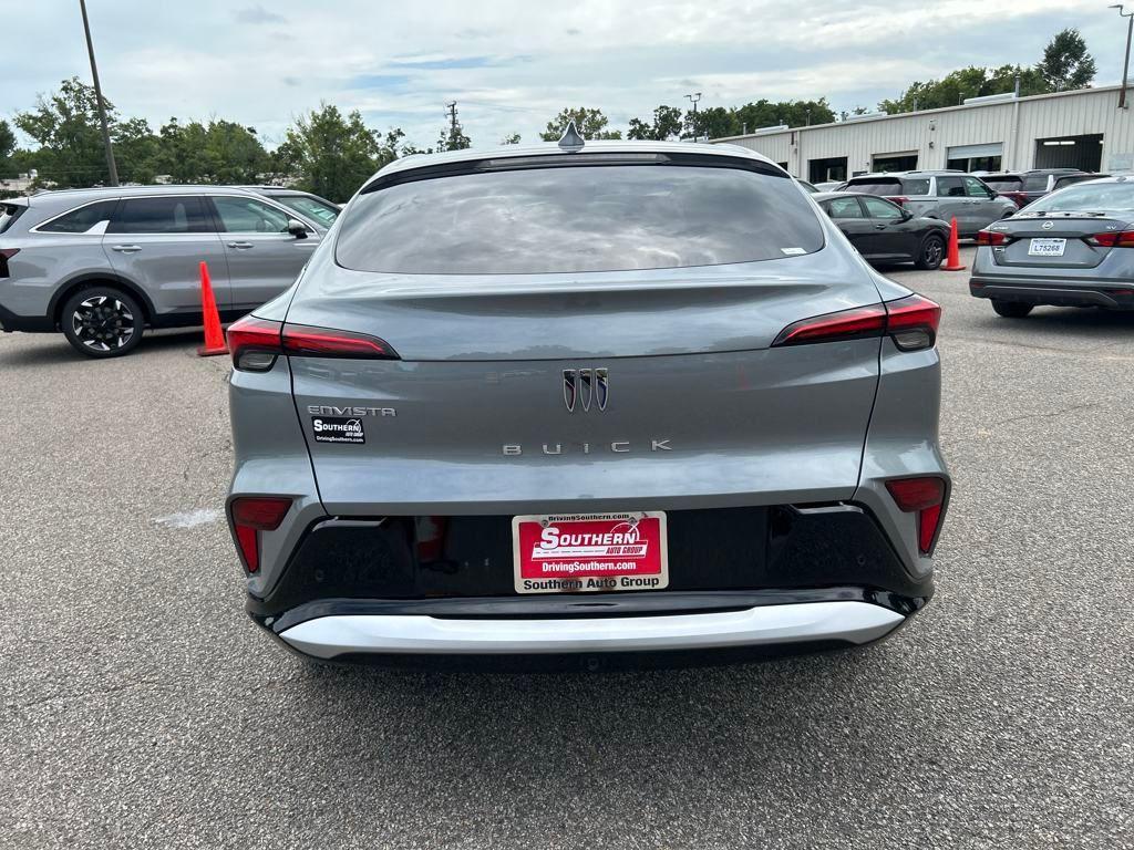 new 2025 Buick Envista car, priced at $26,475
