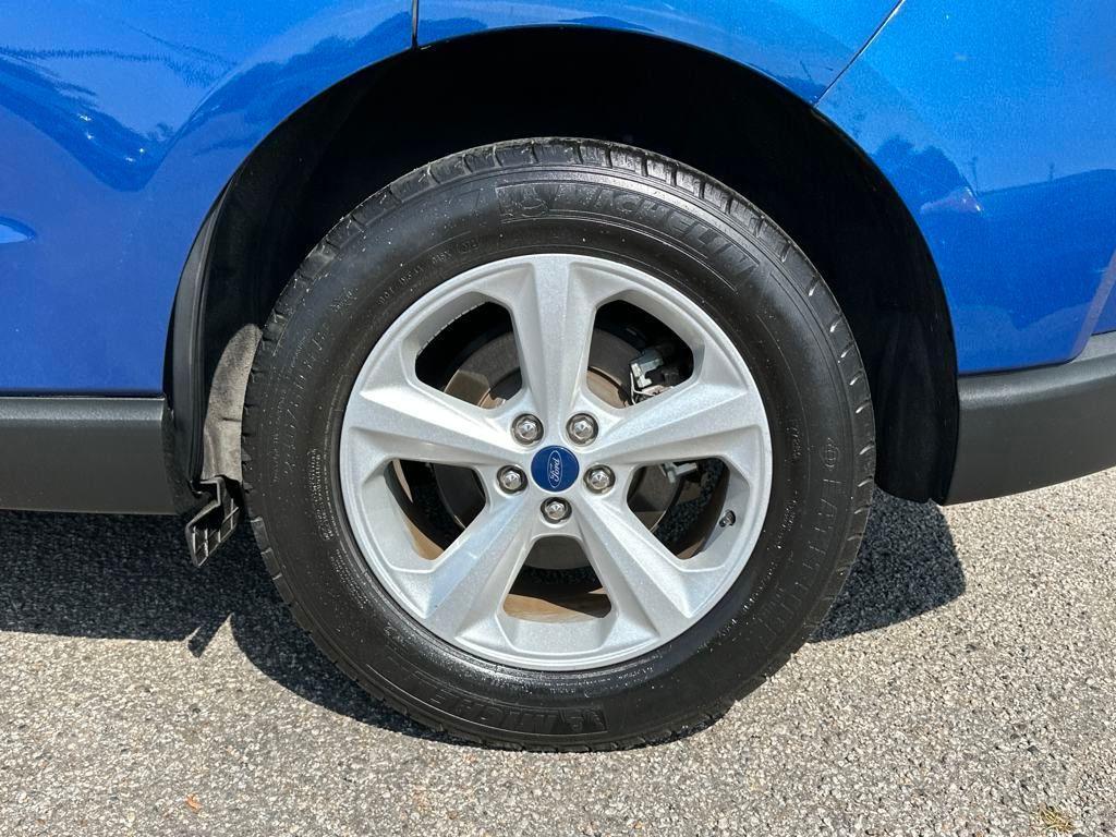 used 2021 Ford Edge car, priced at $22,995
