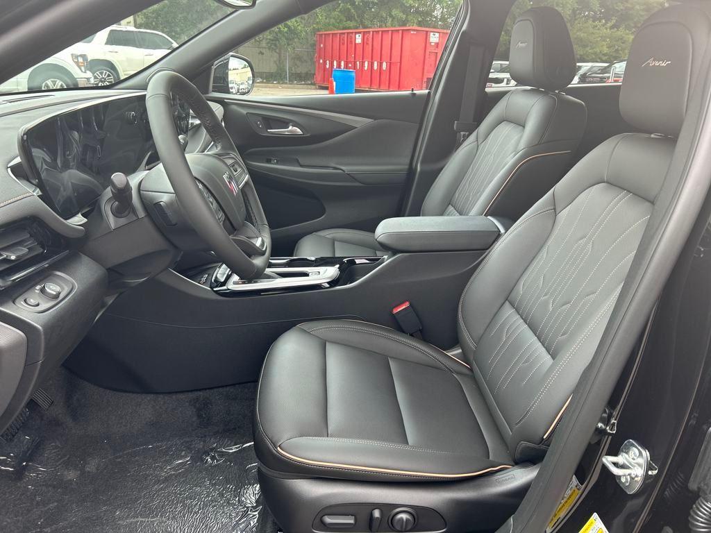 new 2025 Buick Envista car, priced at $26,381
