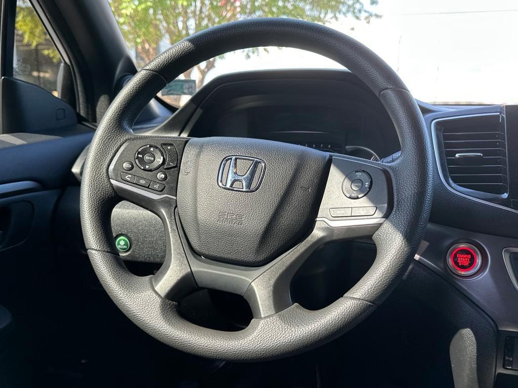 used 2022 Honda Pilot car, priced at $26,757