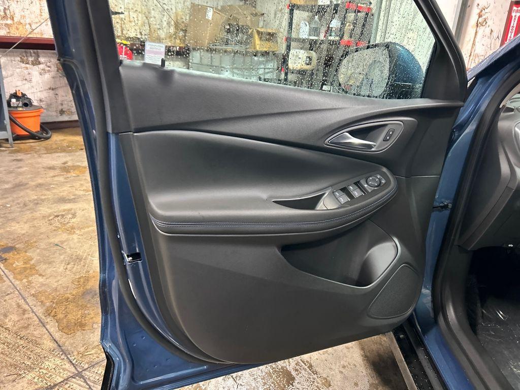 new 2026 Buick Encore GX car, priced at $32,475