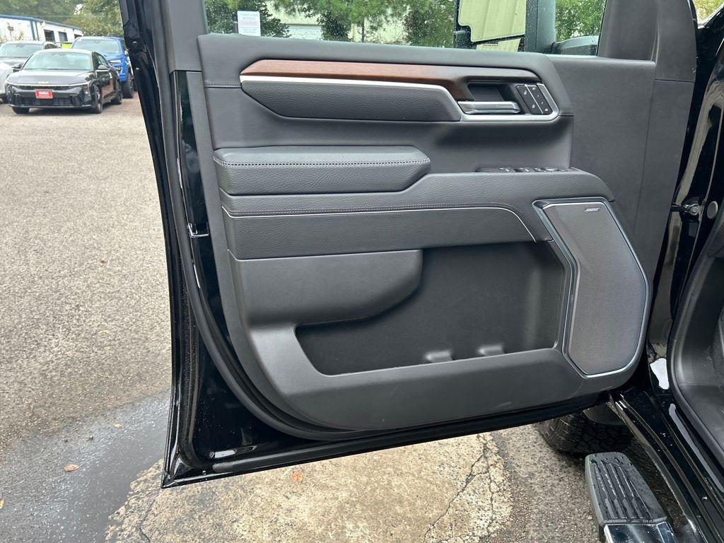 new 2026 GMC Sierra 2500 car, priced at $91,950