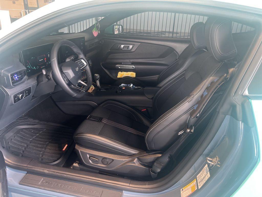 used 2025 Ford Mustang car, priced at $35,500