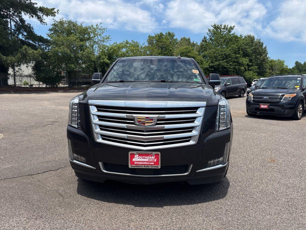 used 2019 Cadillac Escalade ESV car, priced at $38,500