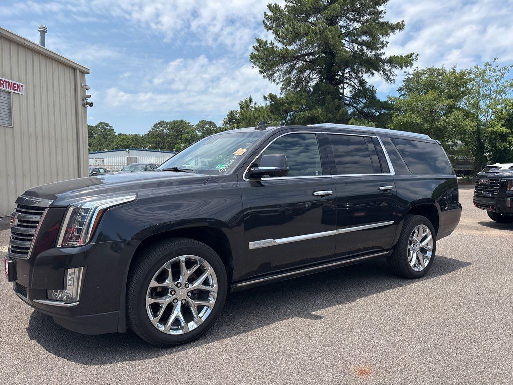 used 2019 Cadillac Escalade ESV car, priced at $38,500