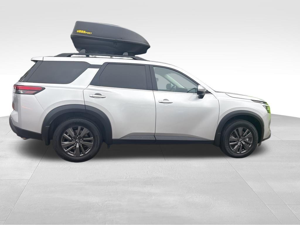 used 2022 Nissan Pathfinder car, priced at $23,800