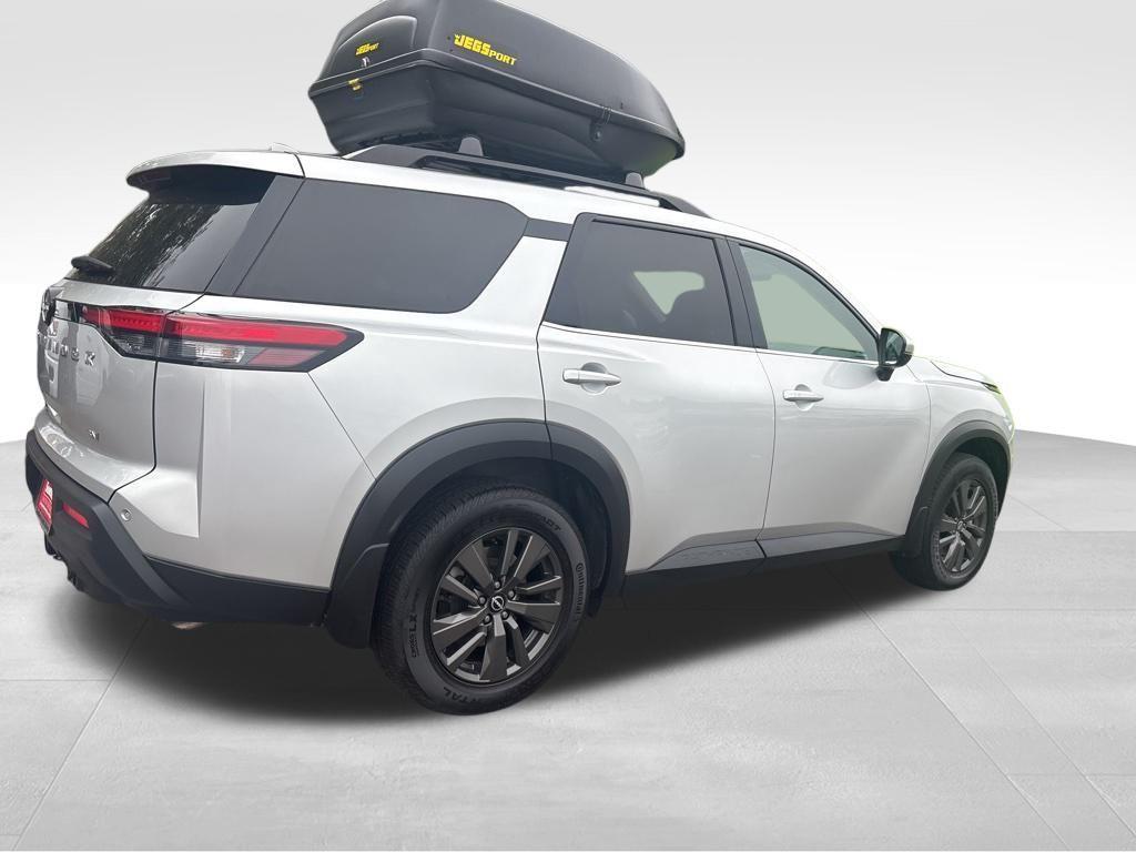 used 2022 Nissan Pathfinder car, priced at $23,800