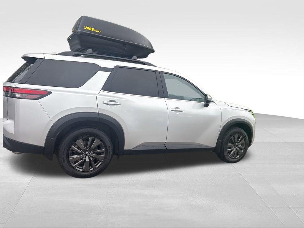 used 2022 Nissan Pathfinder car, priced at $23,800