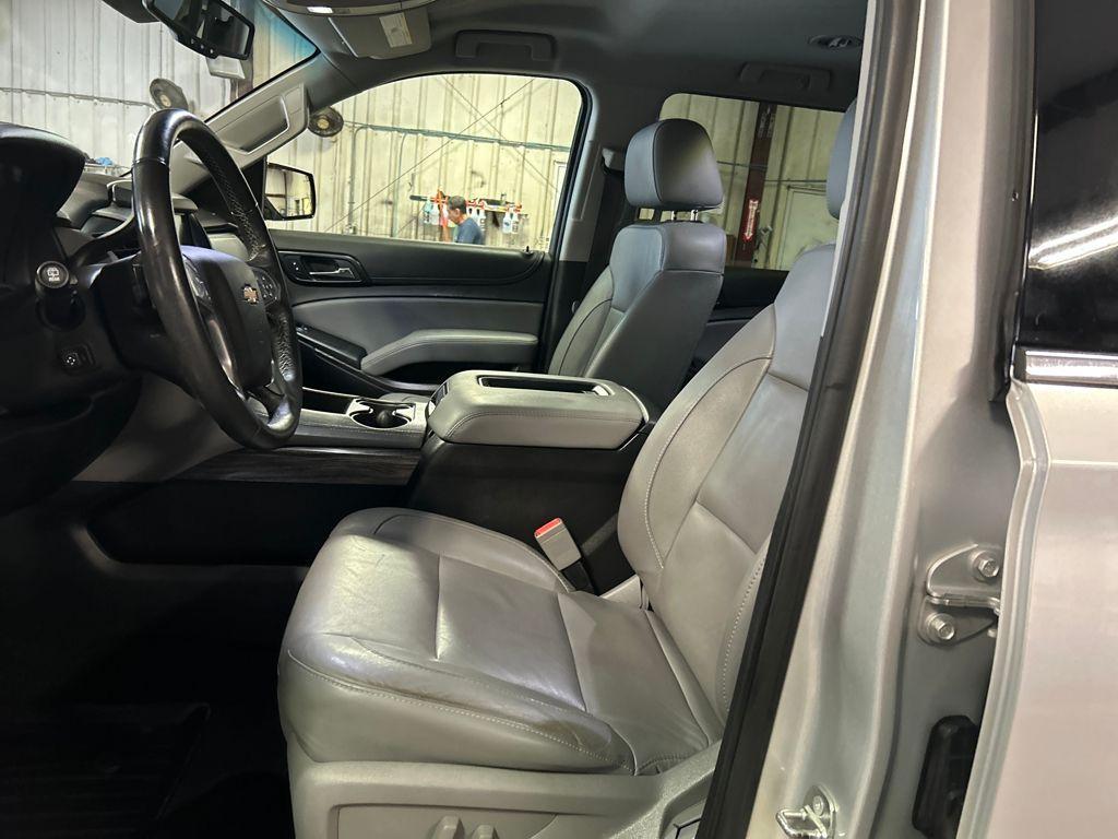 used 2017 Chevrolet Suburban car, priced at $28,995