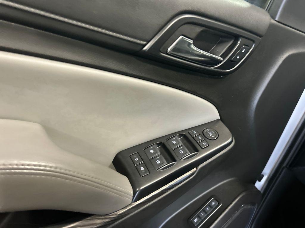 used 2017 Chevrolet Suburban car, priced at $28,995