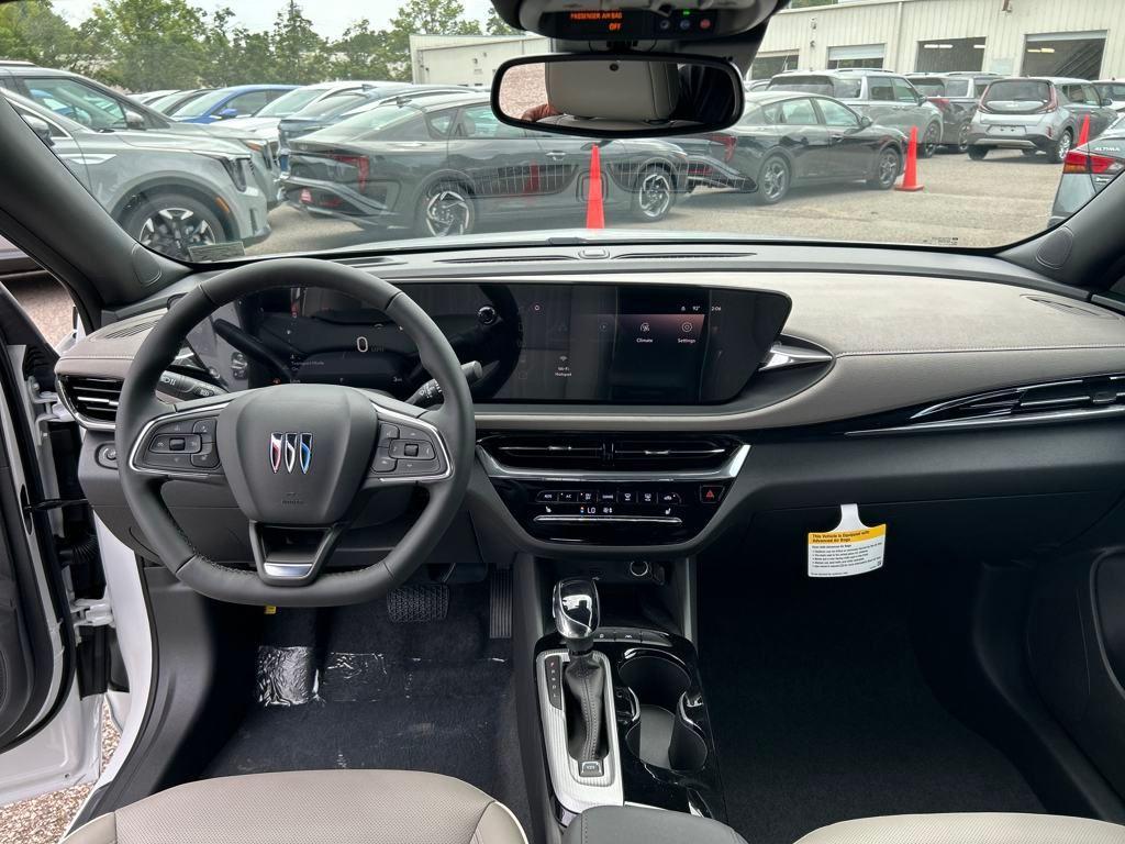 new 2025 Buick Envista car, priced at $26,855