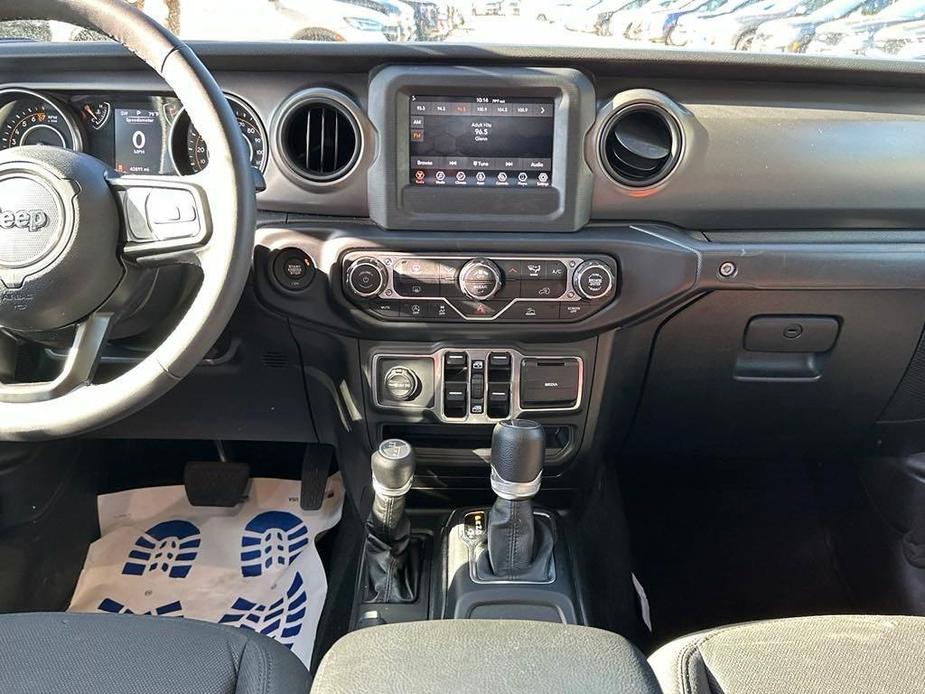 used 2023 Jeep Gladiator car, priced at $28,835