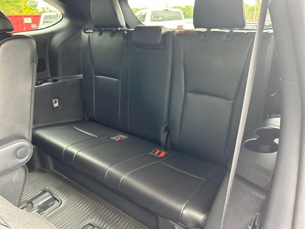 used 2023 Toyota Highlander car, priced at $40,900