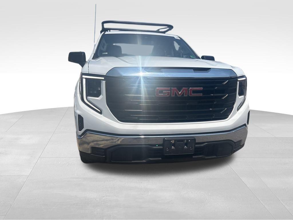 used 2023 GMC Sierra 1500 car, priced at $26,995