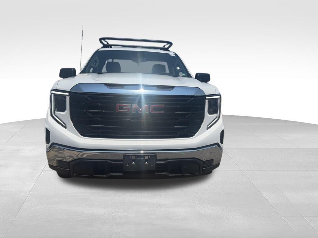 used 2023 GMC Sierra 1500 car, priced at $26,995