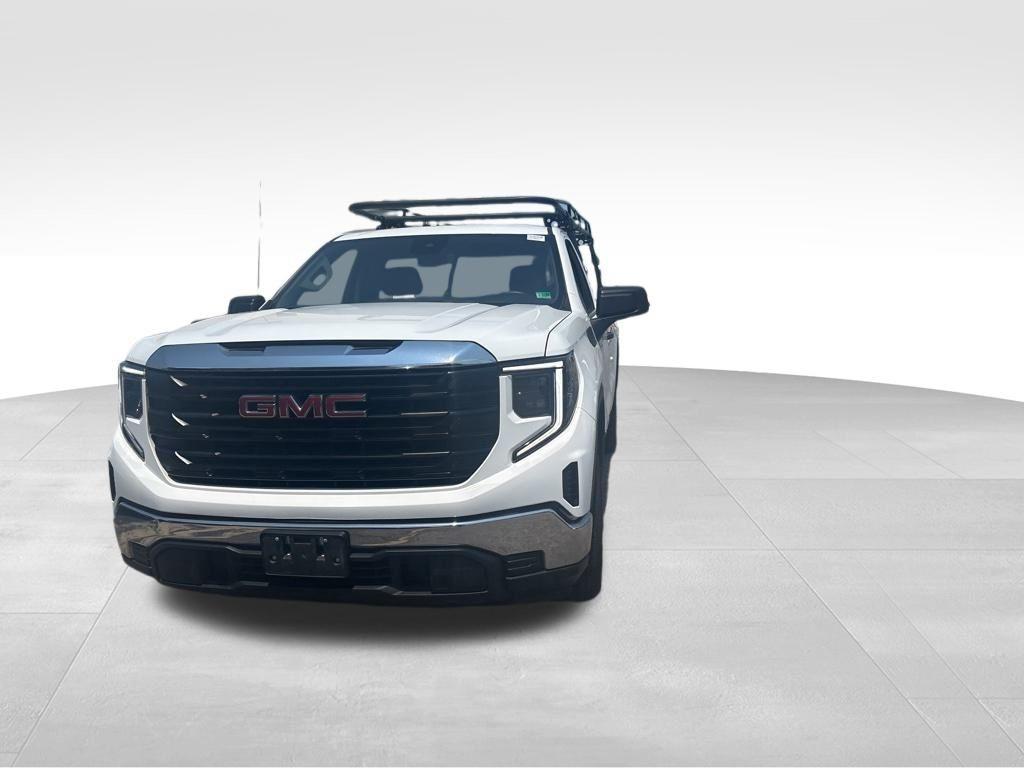 used 2023 GMC Sierra 1500 car, priced at $26,995