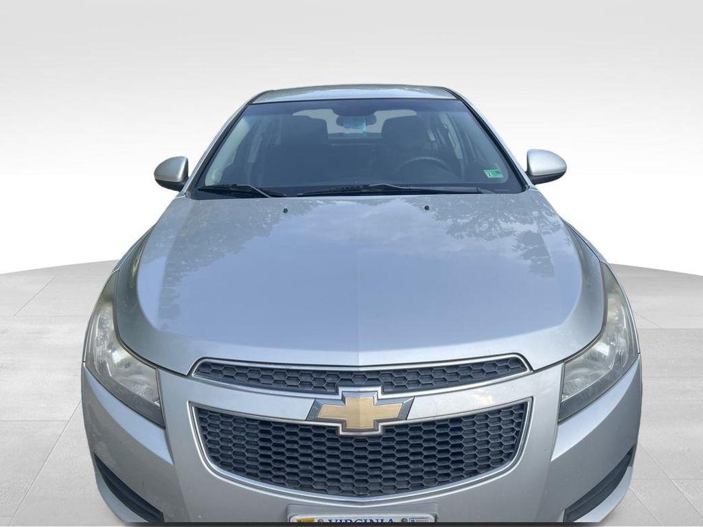 used 2014 Chevrolet Cruze car, priced at $9,995