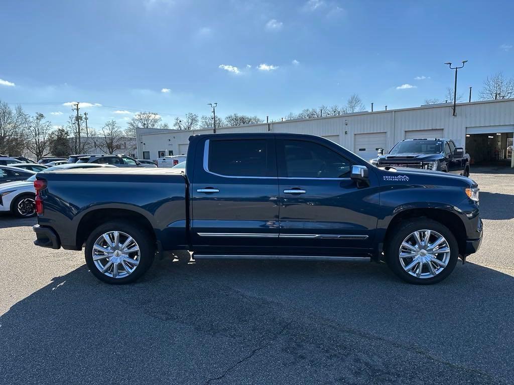 used 2022 Chevrolet Silverado 1500 car, priced at $52,454