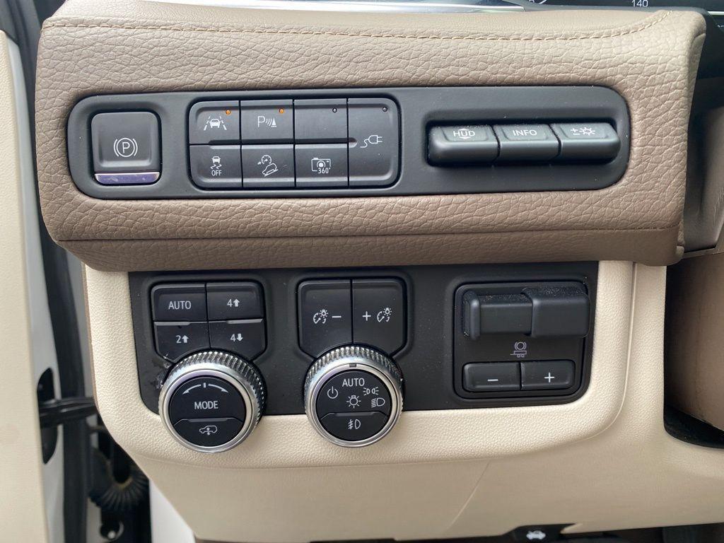 used 2022 GMC Yukon XL car, priced at $65,995