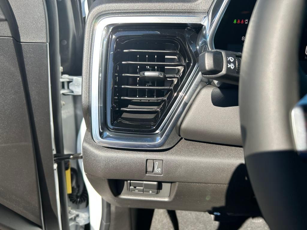new 2026 GMC Canyon car, priced at $42,430