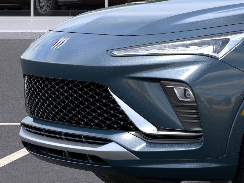 new 2025 Buick Envista car, priced at $26,381