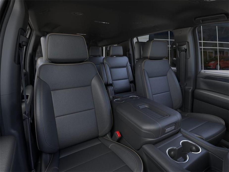 new 2024 GMC Yukon XL car, priced at $77,635