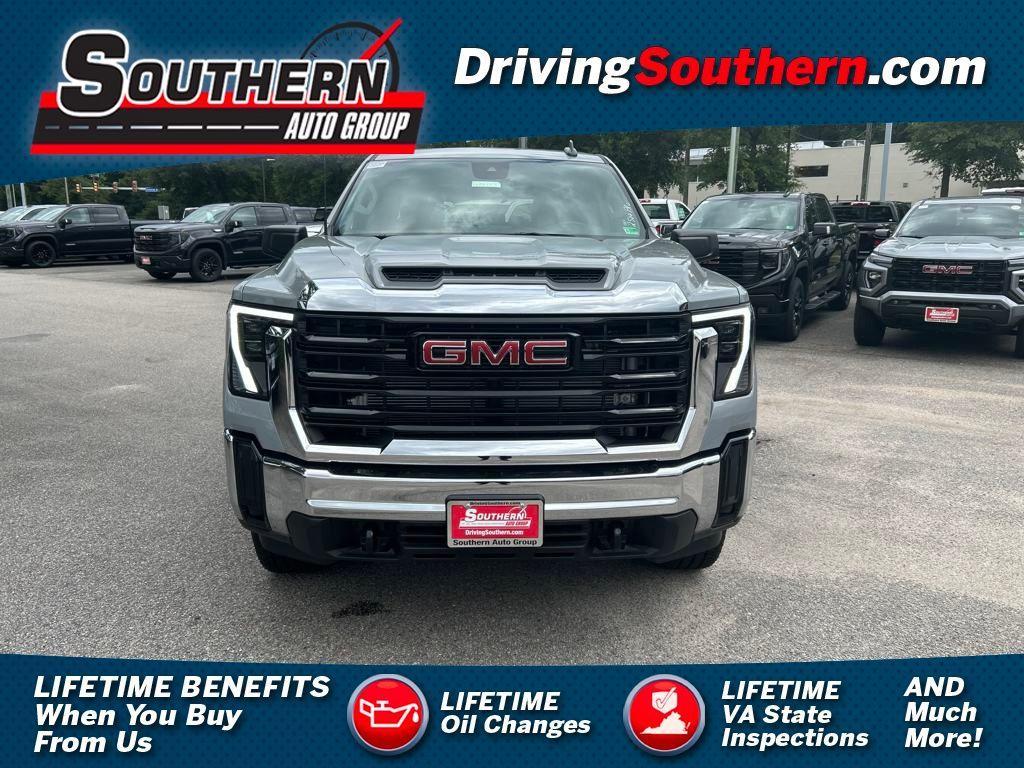 new 2024 GMC Sierra 2500 car, priced at $65,900